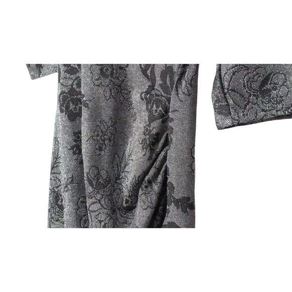 Vintage Lurex Dress Form Fitting Ruched at Hip Silver Black Size 5 Flower Print - Picture 7 of 11